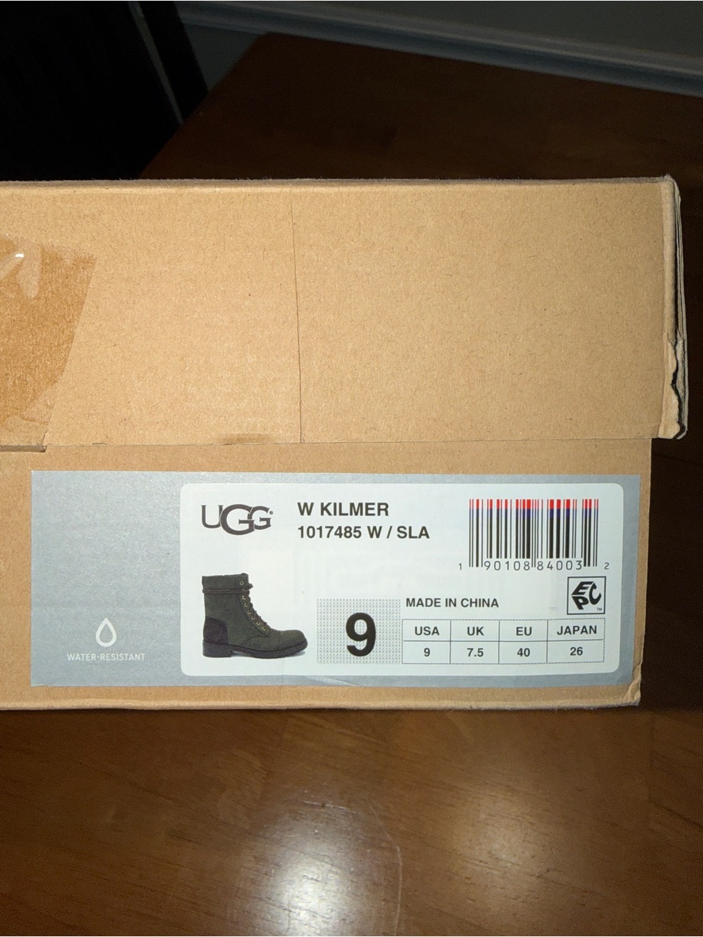 Womens UGG combat boots Size 9 - Picture 2 of 7